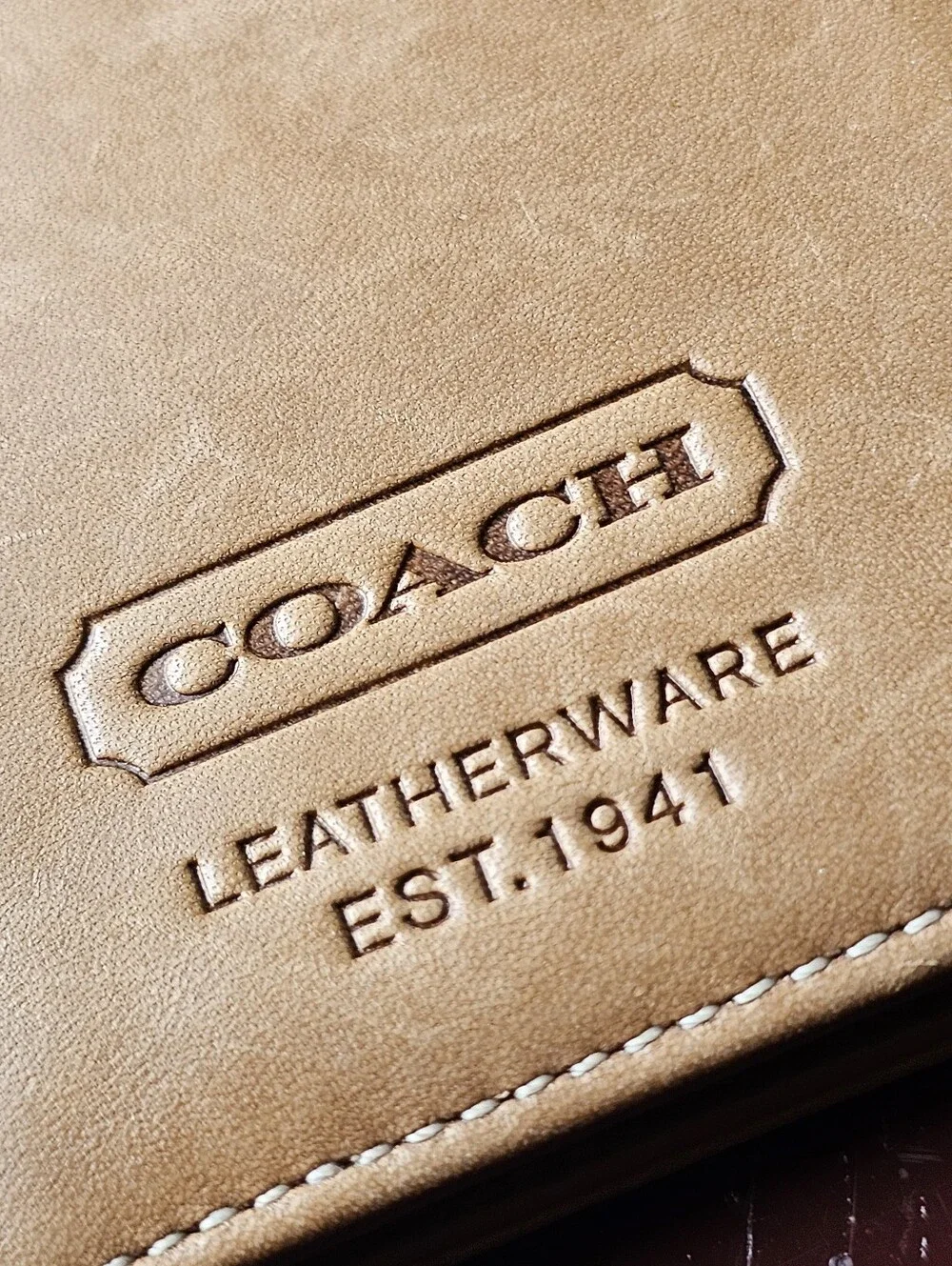 Vintage Y2k Coach Leatherware British Tan Leather Double ID Case Card Holder